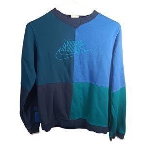 Nike Kids' Sportswear Logo Sweatshirt Boy's Size XL